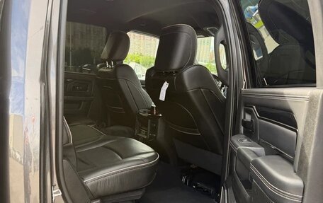 Dodge RAM IV, 2019 год, 9 200 000 рублей, 3 фотография
