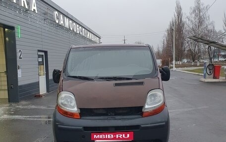 Renault Trafic, 2003 год, 630 000 рублей, 6 фотография