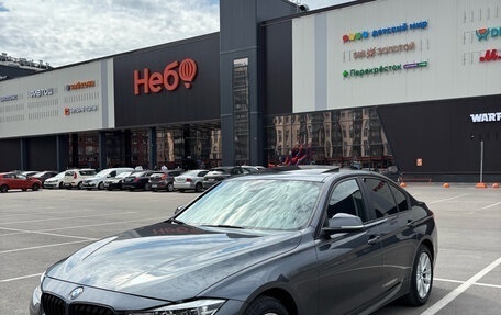 BMW 3 серия, 2017 год, 2 300 000 рублей, 2 фотография