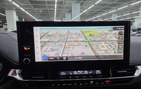Toyota Sienna, 2025 год, 9 700 000 рублей, 13 фотография
