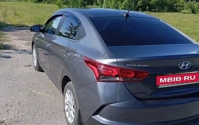 Hyundai Solaris II рестайлинг, 2021 год, 1 900 000 рублей, 1 фотография