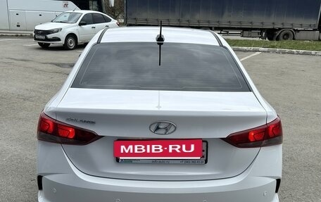 Hyundai Solaris II рестайлинг, 2021 год, 1 650 000 рублей, 3 фотография