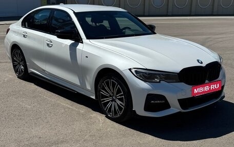 BMW 3 серия, 2019 год, 4 100 000 рублей, 2 фотография