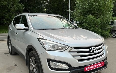 Hyundai Santa Fe III рестайлинг, 2014 год, 1 735 000 рублей, 3 фотография