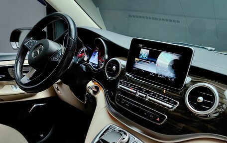 Mercedes-Benz V-Класс, 2018 год, 6 200 000 рублей, 18 фотография