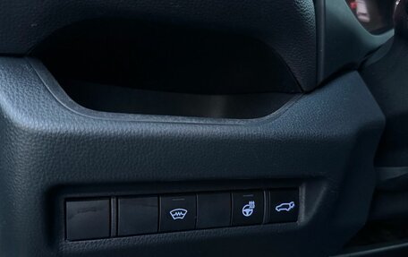 Toyota RAV4, 2020 год, 2 899 000 рублей, 21 фотография