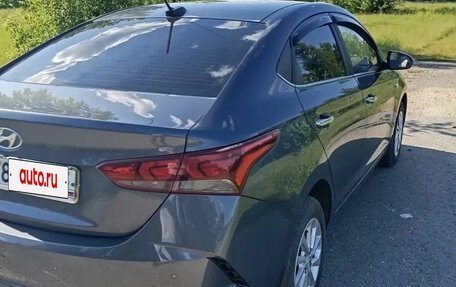 Hyundai Solaris II рестайлинг, 2021 год, 1 900 000 рублей, 2 фотография