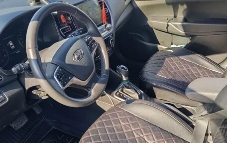 Hyundai Solaris II рестайлинг, 2021 год, 1 900 000 рублей, 9 фотография