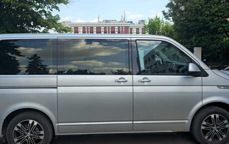 Volkswagen Caravelle T6 рестайлинг, 2020 год, 3 900 000 рублей, 3 фотография