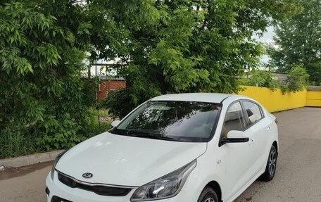 KIA Rio IV, 2019 год, 1 600 000 рублей, 3 фотография