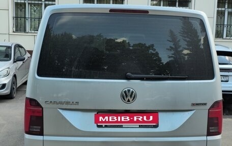 Volkswagen Caravelle T6 рестайлинг, 2020 год, 3 900 000 рублей, 2 фотография