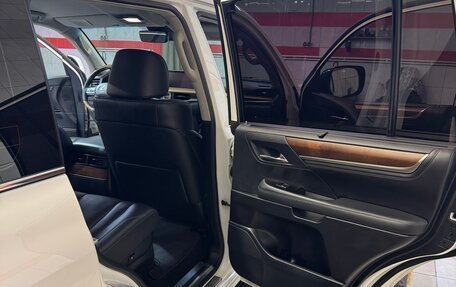 Lexus LX III, 2016 год, 6 000 000 рублей, 1 фотография