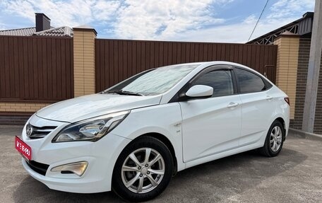 Hyundai Solaris II рестайлинг, 2016 год, 920 000 рублей, 1 фотография