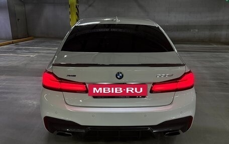 BMW 5 серия, 2019 год, 4 000 000 рублей, 2 фотография