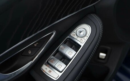 Mercedes-Benz C-Класс, 2017 год, 2 450 000 рублей, 23 фотография
