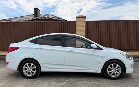 Hyundai Solaris II рестайлинг, 2016 год, 920 000 рублей, 4 фотография
