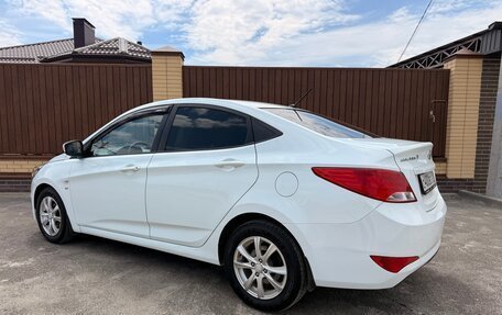 Hyundai Solaris II рестайлинг, 2016 год, 920 000 рублей, 7 фотография