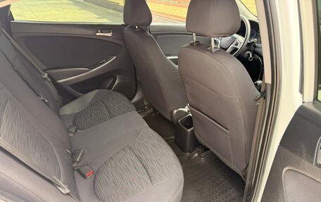 Hyundai Solaris II рестайлинг, 2016 год, 920 000 рублей, 18 фотография