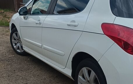 Peugeot 308 II, 2011 год, 380 000 рублей, 3 фотография