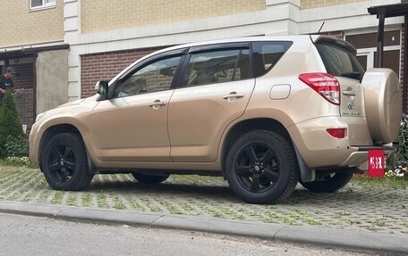 Toyota RAV4, 2012 год, 1 670 000 рублей, 6 фотография