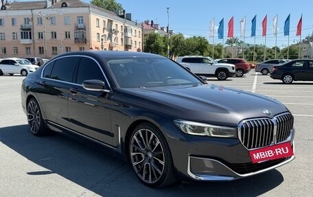 BMW 7 серия, 2019 год, 5 050 000 рублей, 3 фотография