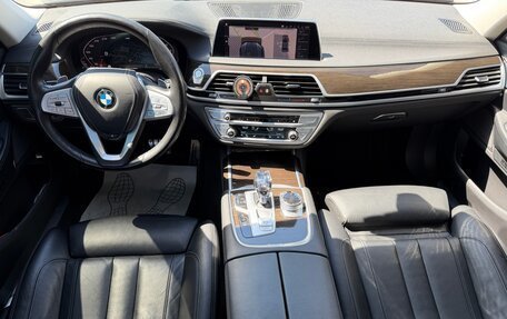 BMW 7 серия, 2019 год, 5 050 000 рублей, 12 фотография