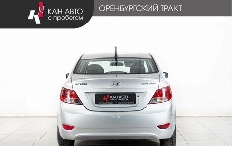 Hyundai Solaris II рестайлинг, 2011 год, 870 000 рублей, 4 фотография