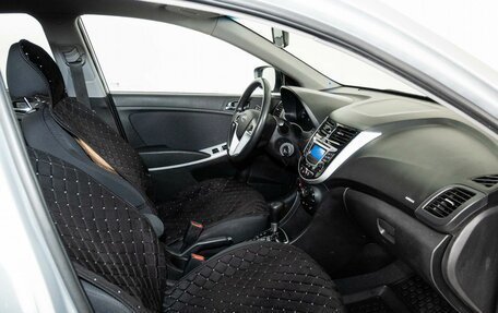 Hyundai Solaris II рестайлинг, 2011 год, 870 000 рублей, 6 фотография