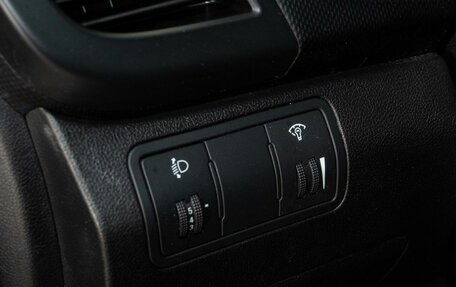 Hyundai Solaris II рестайлинг, 2011 год, 870 000 рублей, 14 фотография