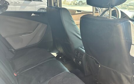 Volkswagen Passat B6, 2006 год, 325 000 рублей, 9 фотография