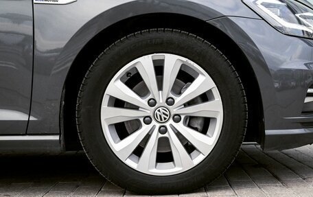 Volkswagen Golf VIII, 2020 год, 1 890 000 рублей, 20 фотография
