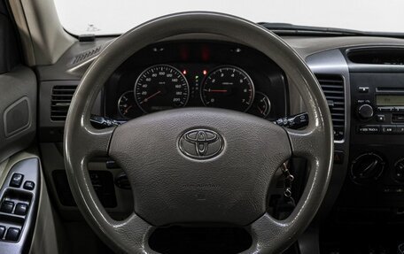 Toyota Land Cruiser Prado 120 рестайлинг, 2004 год, 1 599 000 рублей, 17 фотография