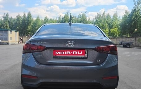 Hyundai Solaris II рестайлинг, 2018 год, 1 200 000 рублей, 4 фотография