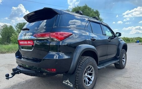 Toyota Fortuner II, 2021 год, 5 900 000 рублей, 4 фотография