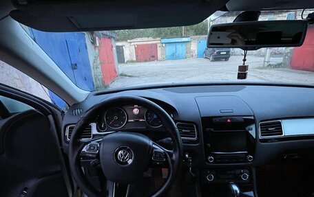 Volkswagen Touareg III, 2012 год, 2 350 000 рублей, 10 фотография