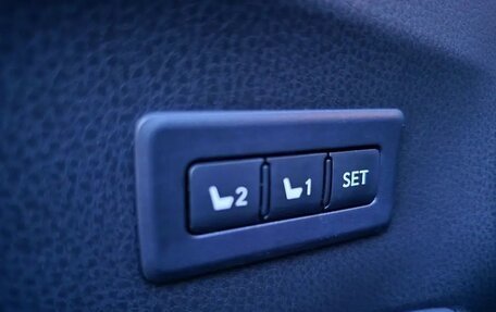 Toyota RAV4, 2016 год, 2 350 000 рублей, 13 фотография