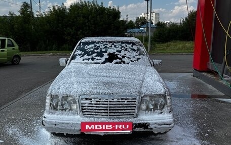 Mercedes-Benz W124, 1993 год, 350 000 рублей, 5 фотография