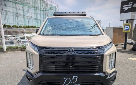 Mitsubishi Delica D:5 I, 2023 год, 2 450 000 рублей, 2 фотография