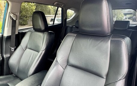 Toyota RAV4, 2015 год, 2 700 000 рублей, 6 фотография
