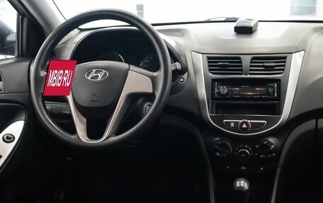 Hyundai Solaris II рестайлинг, 2014 год, 856 000 рублей, 12 фотография