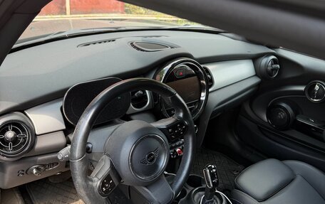 MINI Hatch, 2021 год, 3 150 000 рублей, 8 фотография