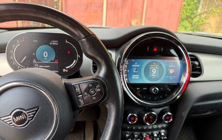 MINI Hatch, 2021 год, 3 150 000 рублей, 4 фотография