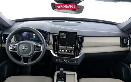 Volvo XC90 II рестайлинг, 2025 год, 9 300 000 рублей, 10 фотография