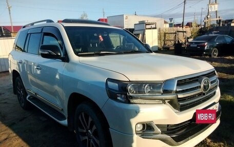Toyota Land Cruiser 200, 2018 год, 5 600 000 рублей, 2 фотография
