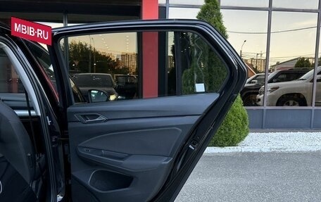 Volkswagen Golf VIII, 2020 год, 2 280 000 рублей, 27 фотография