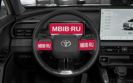 Toyota RAV4, 2026 год, 4 400 000 рублей, 31 фотография