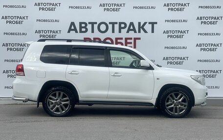 Toyota Land Cruiser 200, 2011 год, 2 950 000 рублей, 4 фотография