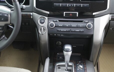 Toyota Land Cruiser 200, 2011 год, 2 950 000 рублей, 11 фотография