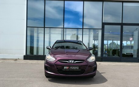 Hyundai Solaris II рестайлинг, 2011 год, 745 000 рублей, 2 фотография