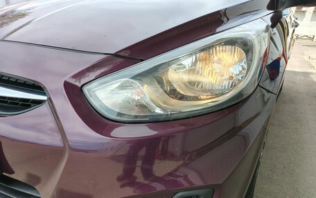 Hyundai Solaris II рестайлинг, 2011 год, 745 000 рублей, 14 фотография